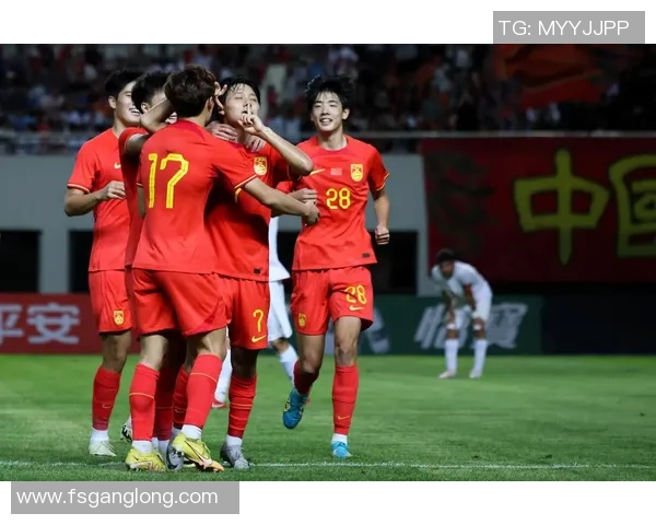 中国足球的崛起与挑战：从青训体系到职业联赛的全面解析与展望